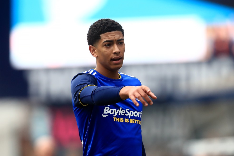 Jude Bellingham começou a carreira no Birmingham — Foto: Getty Images